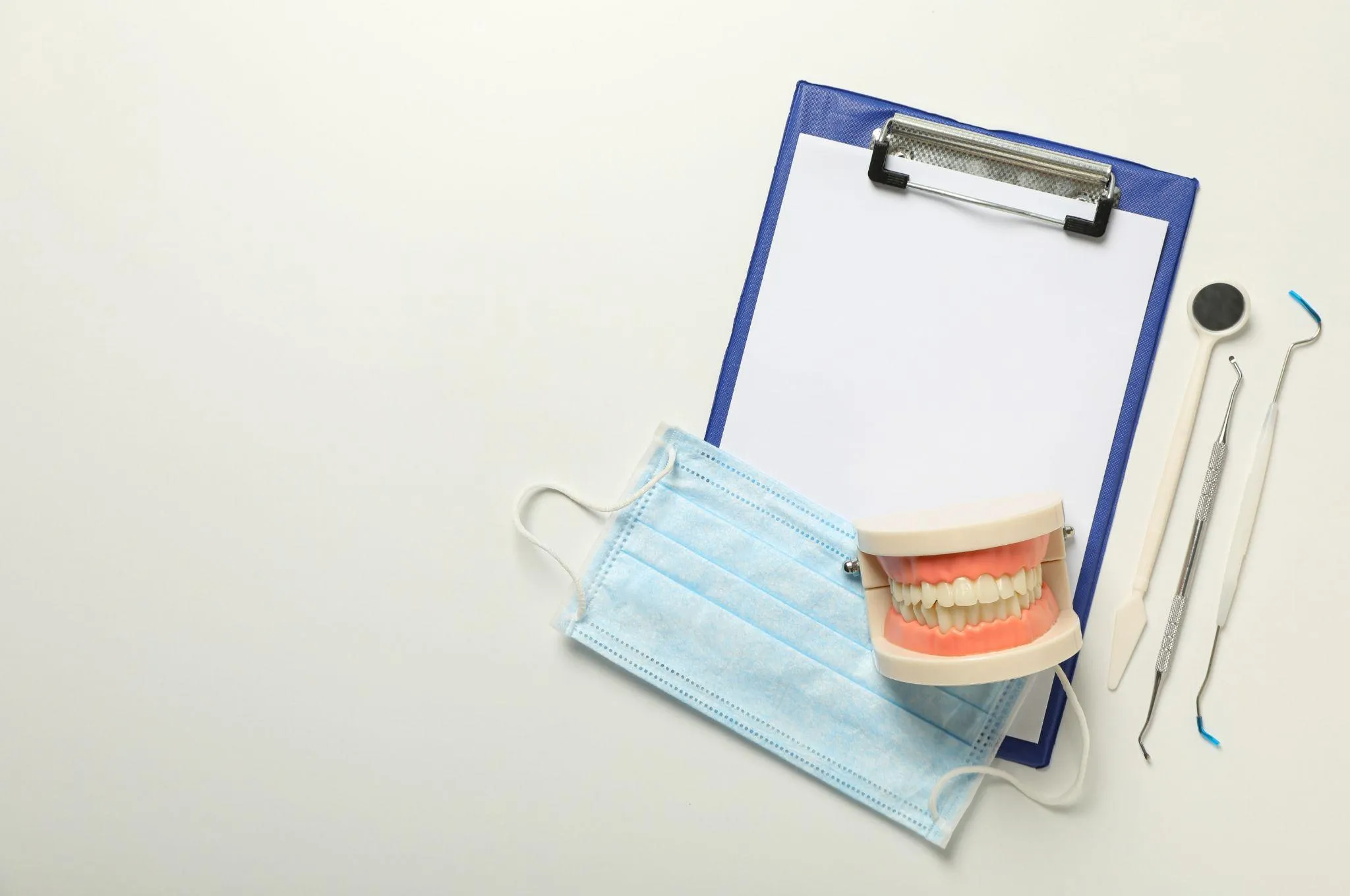 ホワイトニングの効果を実感しにくい歯の特徴